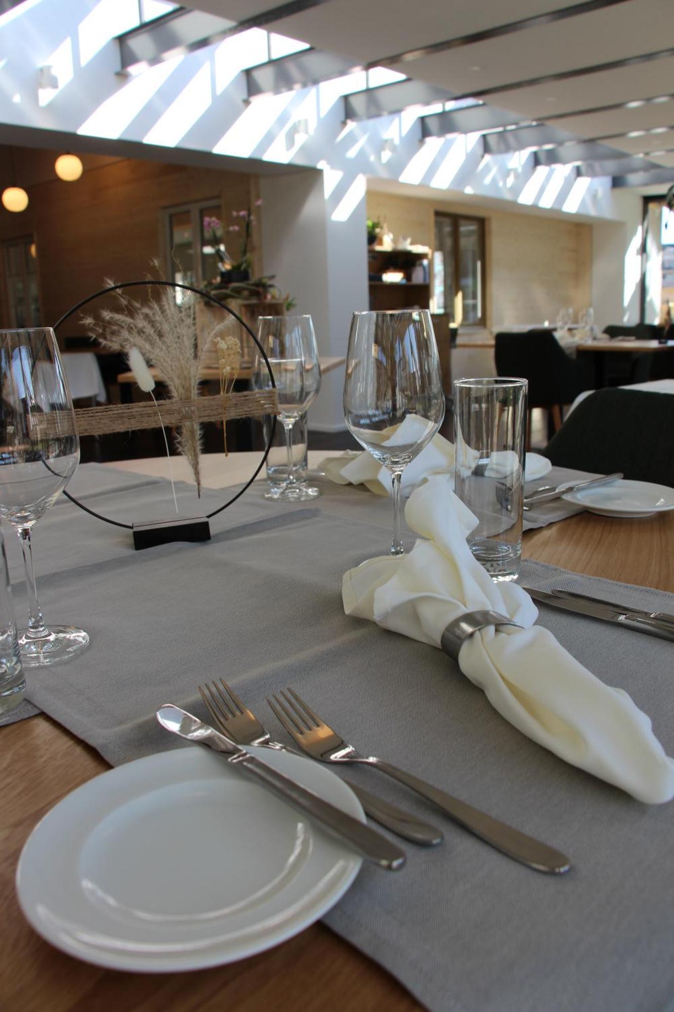 Hotel Restaurant Seegarten อาร์บอน ภายนอก รูปภาพ