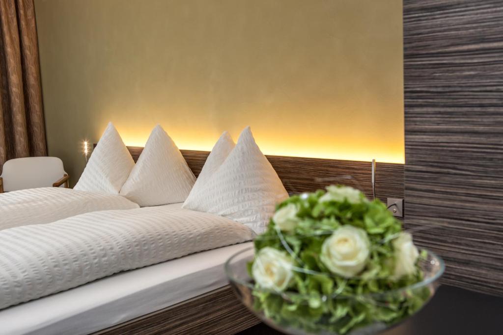 Hotel Restaurant Seegarten อาร์บอน ภายนอก รูปภาพ